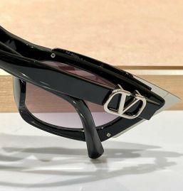 Picture of Valentino Sunglasses _SKUfw56682976fw